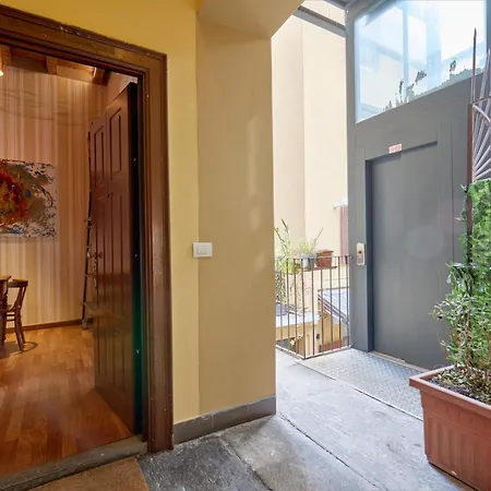 Emme Loft I First Moon - Exclusive Design With Balcony * Milan